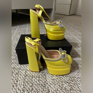 Yellow platform heels